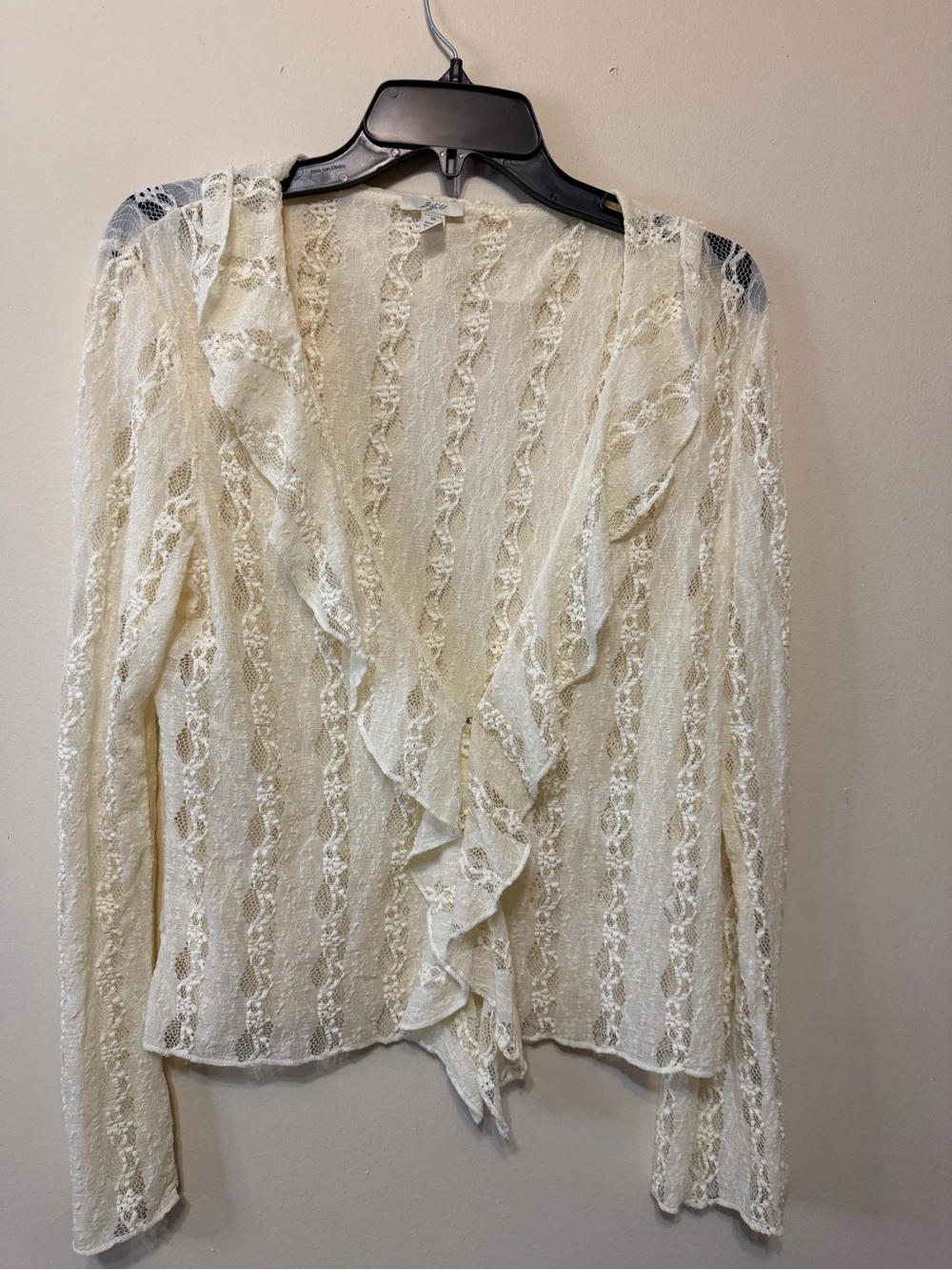 J. Jill Cream Lace Ruffle Front Blouse
